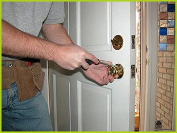 Expert Locksmith Services Springfield, VA 703-596-0294 Expert Locksmith Services Springfield, VA 703-596-0294